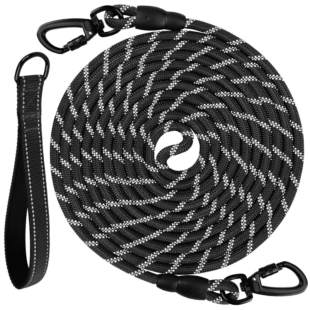 Joytale long leash with removable padded handle boosts comfort during long walks.