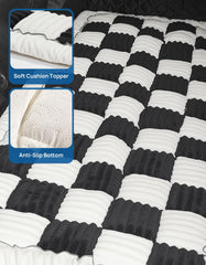 JOYTUTUS dog mat bed bottom with silicone grip for safer rides