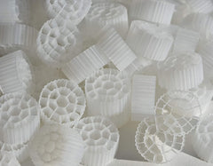 K3 Bio Filter Media MBBR in moving-bed flow supports healthy fish water.