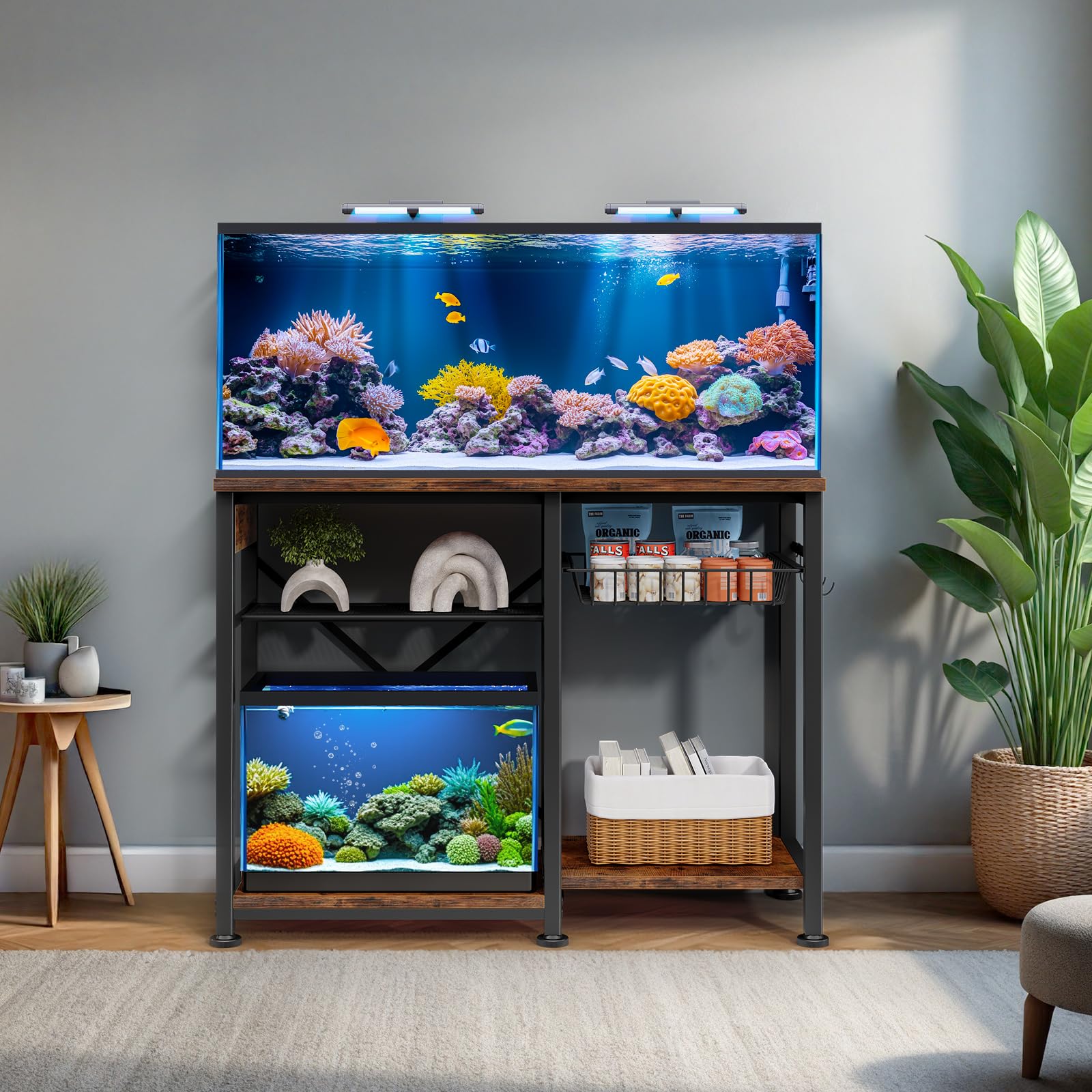 Kalrin aquarium stand hooks side-view demonstrates versatile hanging for nets and brushes