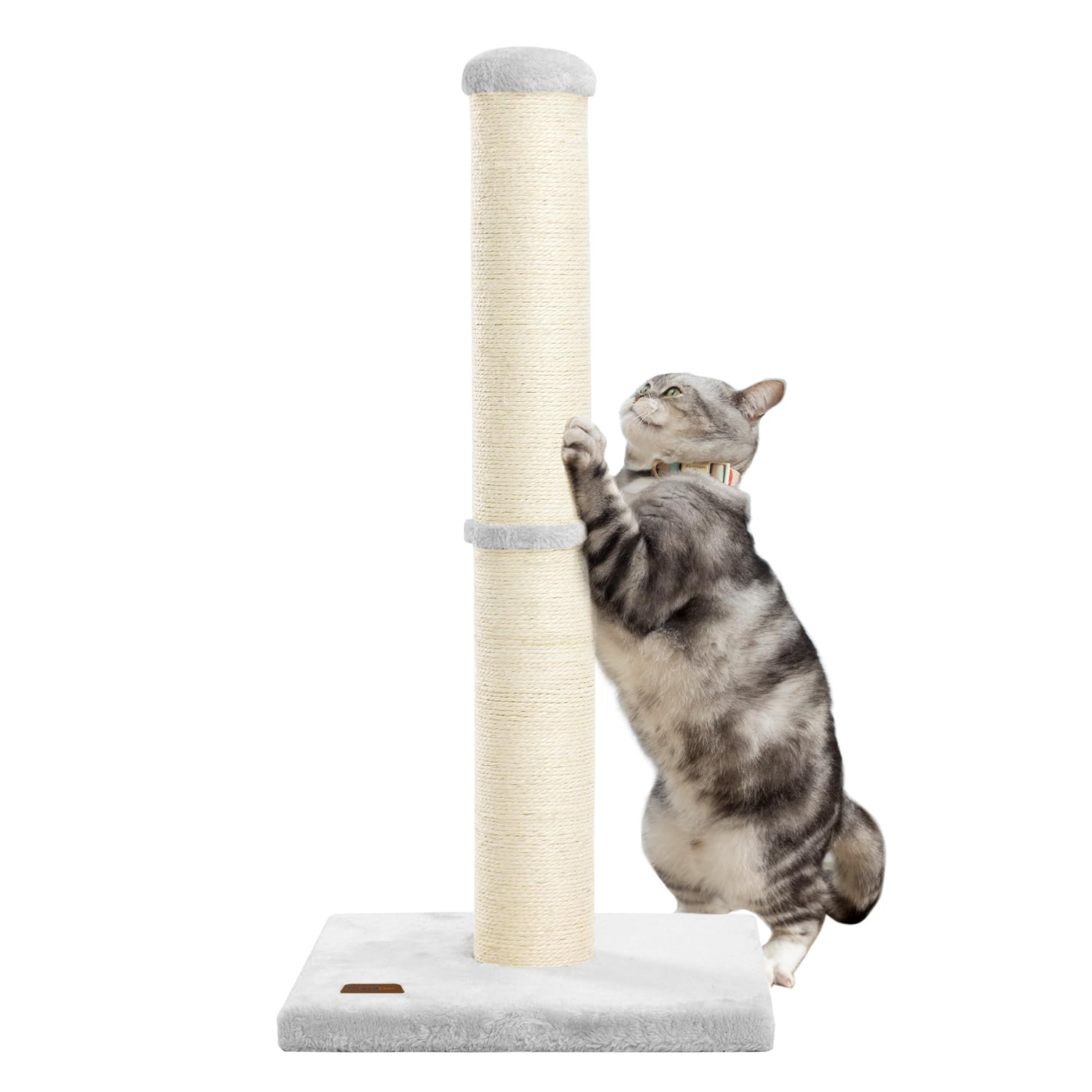 Karolpar 34inch scratching post base offers a sturdy foundation for energetic scratching sessions.