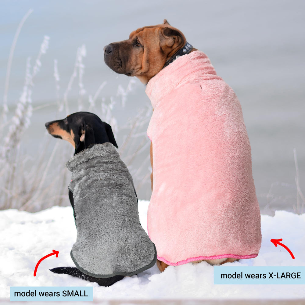 KAYCOWZA dog coat shows leash hole for outdoor walking.