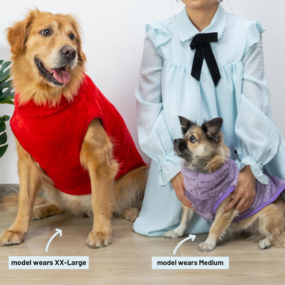KAYCOWZA dog jacket side-leash-hole image enables easy outdoor walks.