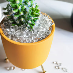 Keedolla clear gravel sea glass pearls for natural-looking accents in tanks.