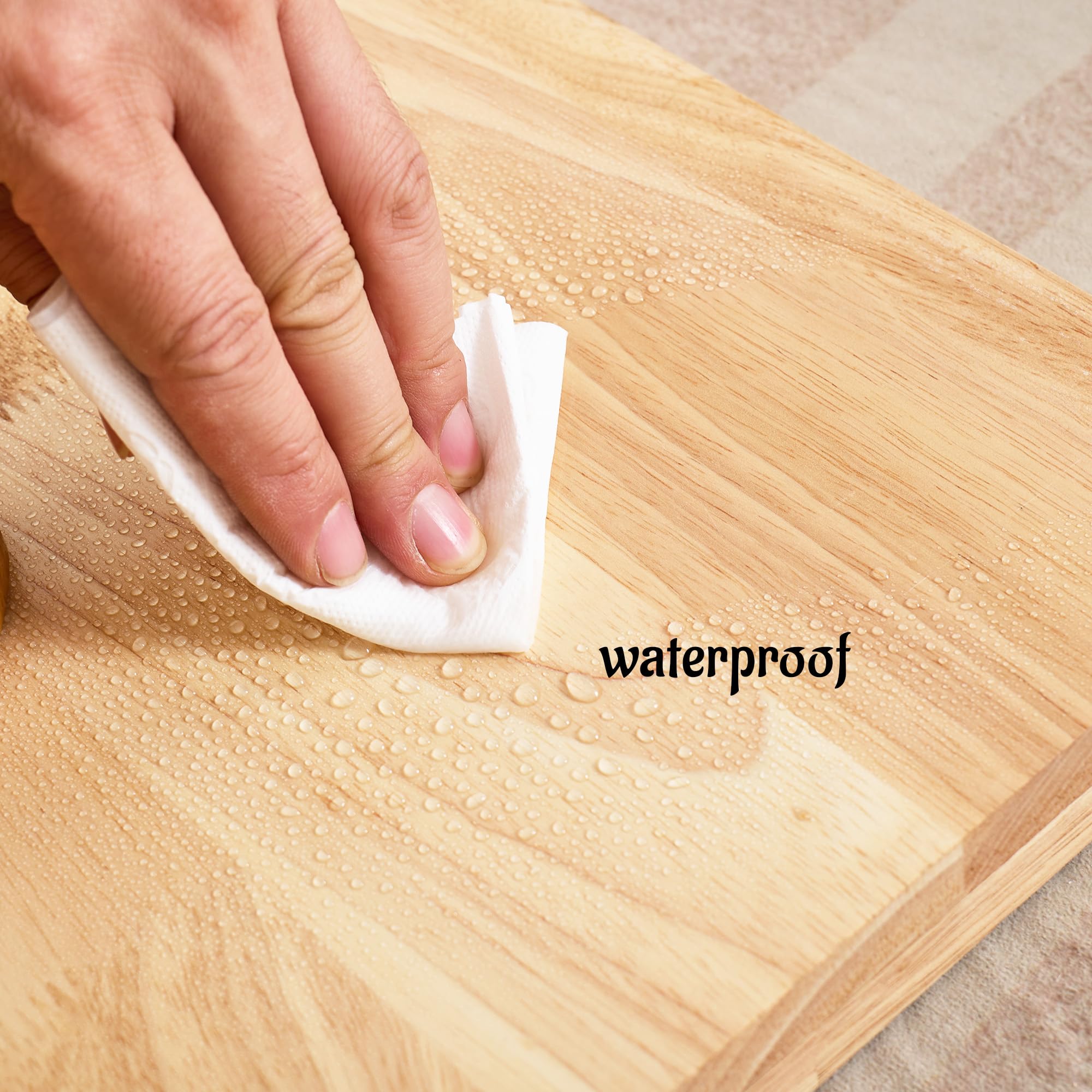 Kicari stable non-slip base minimizes wobble during play.