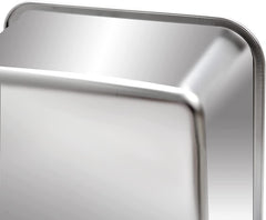 Kichwit stainless steel cat litter box is easy to clean and dries quickly.