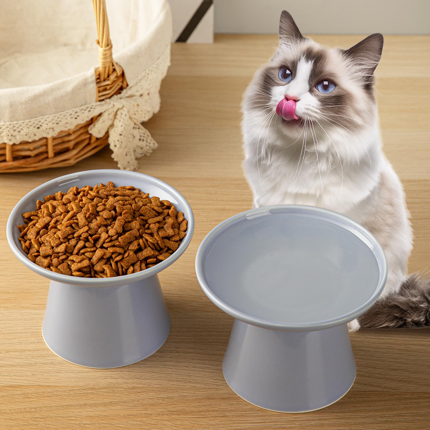 KITCHENLESTAR dishwasher- and microwave-safe ceramic bowl for easy cleaning.