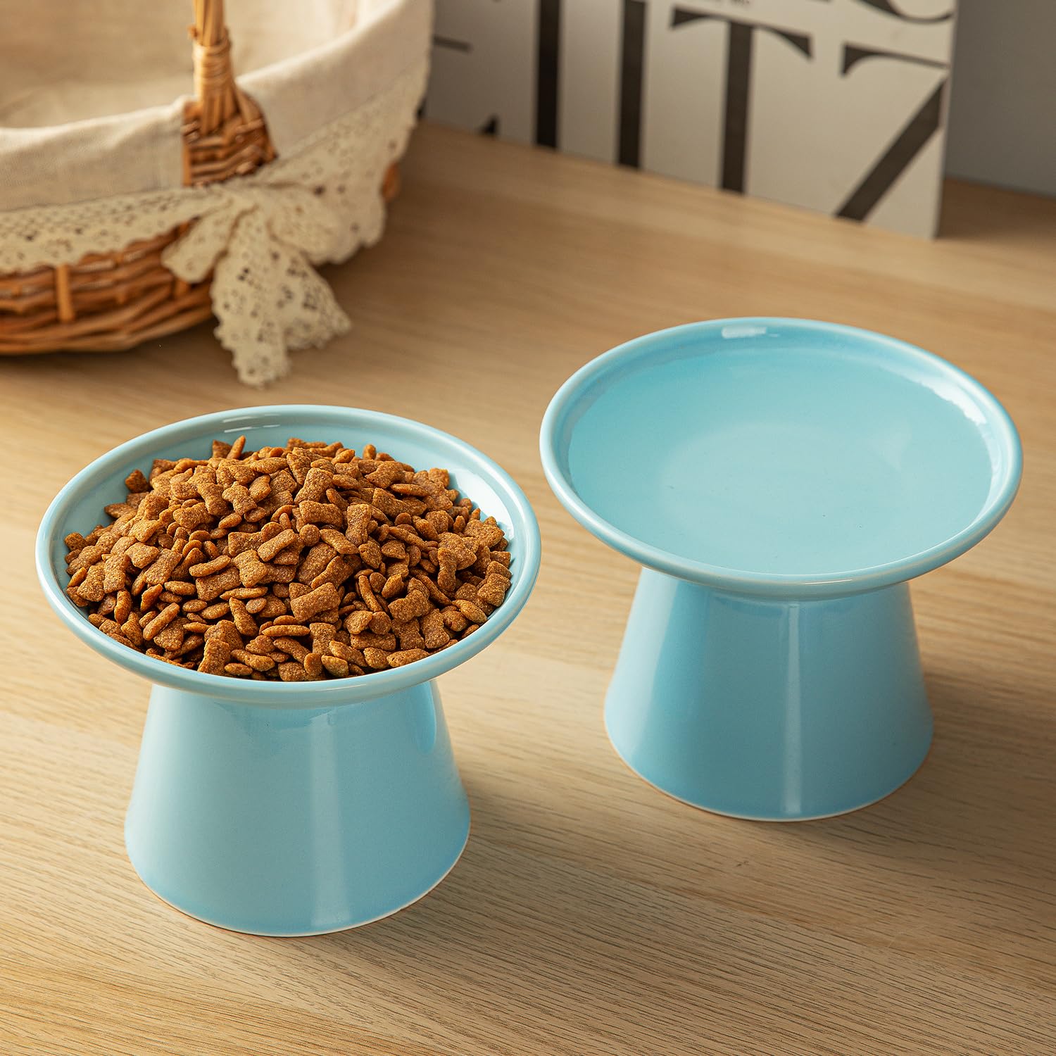 KITCHENLESTAR elevated cat bowls ensemble blue set offers stylish pet dining at home.