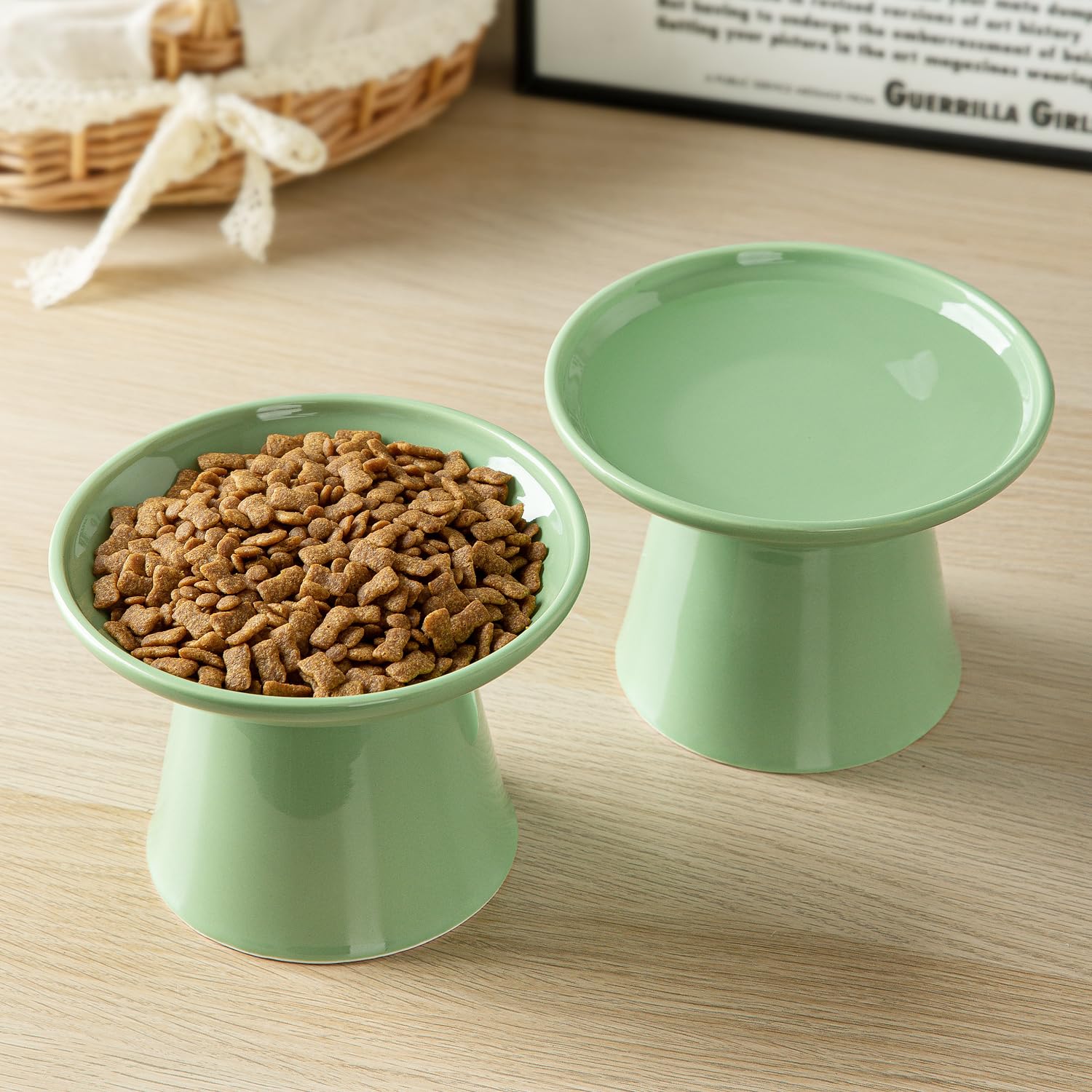 KITCHENLESTAR set of 2 light-green cat bowls for stylish petware