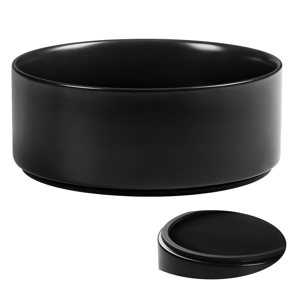 Kitwinney large-dog-bowls-nonslip-base keeps meals steady and floors clean during eager meals.