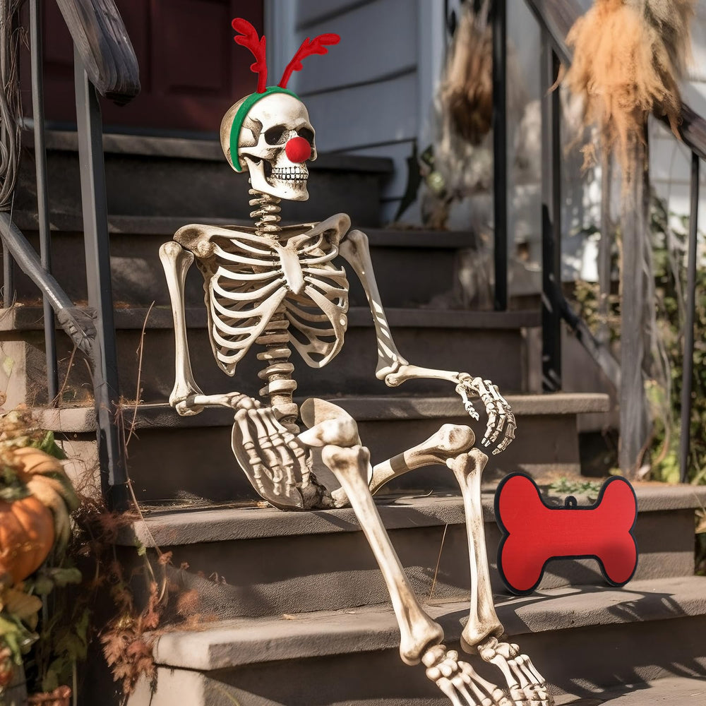 Knitgrip skeleton dog hanging sign adds a welcoming festive vibe to entrances.