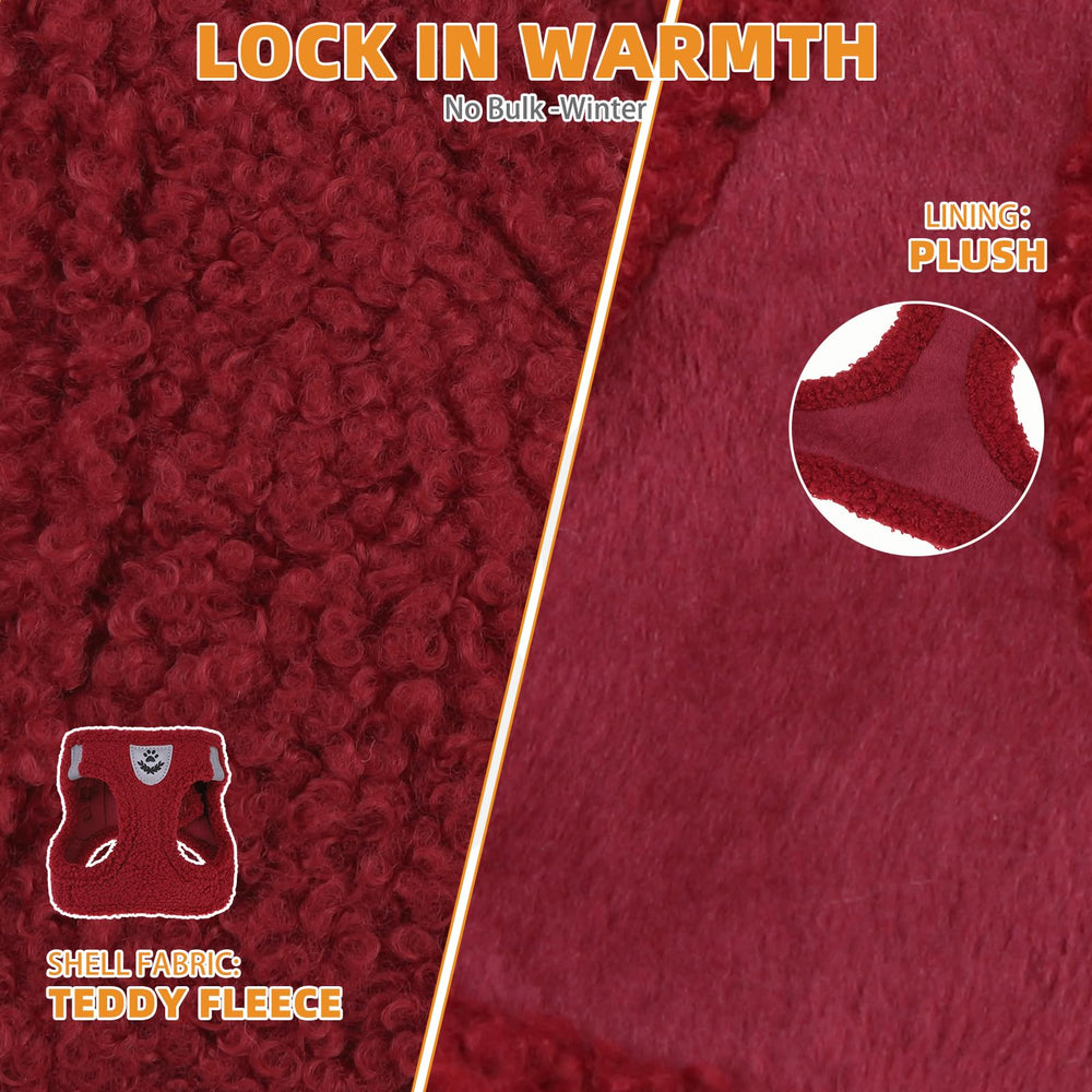 KOOLTAIL quick-release buckle easy-on-off design reduces struggle during fittings.