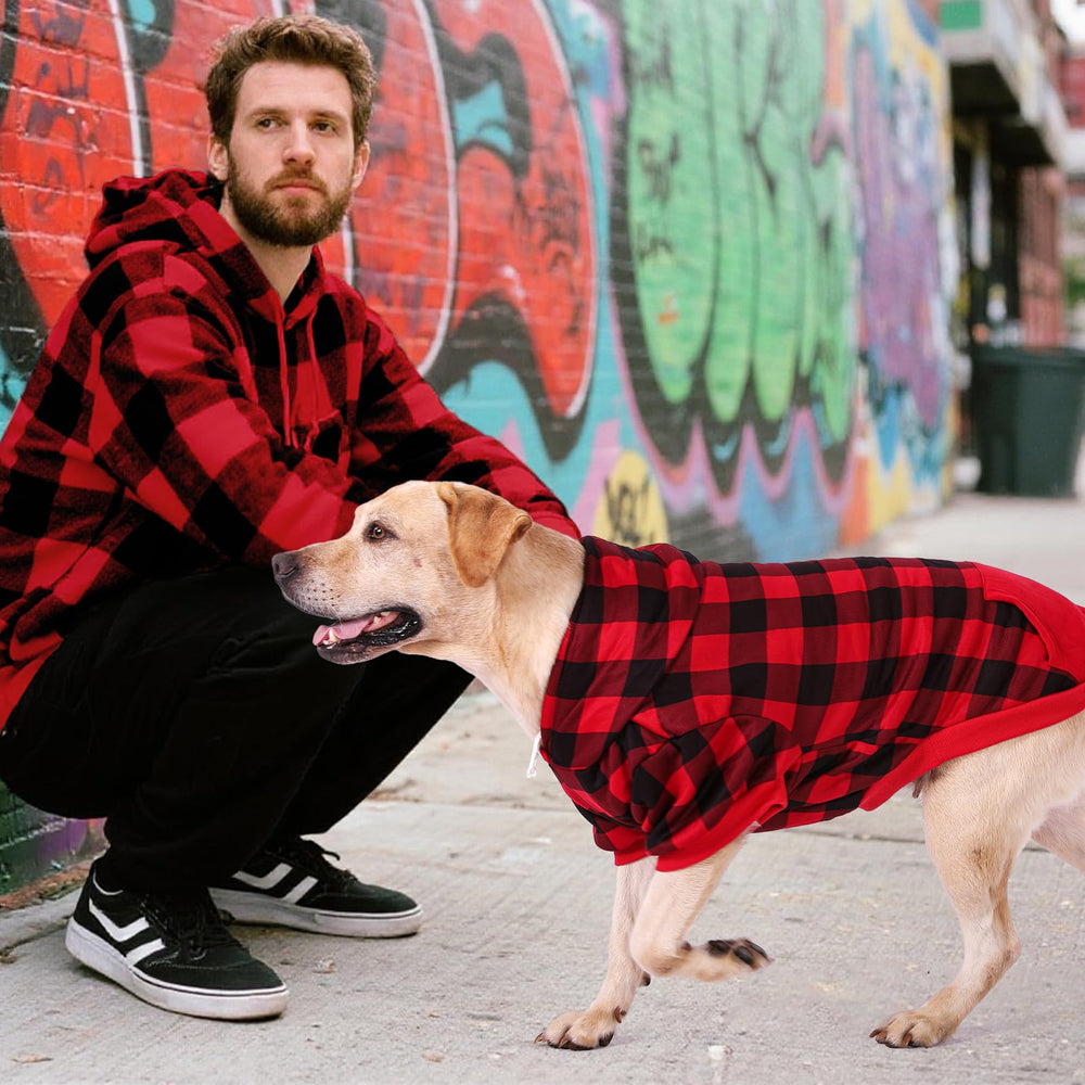 KOOLTAIL plaid fabric texture close-up emphasizes soft fleece interior