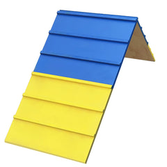 koretech-dogs-agility-course-backyard-set shows a stable home training setup for dogs.