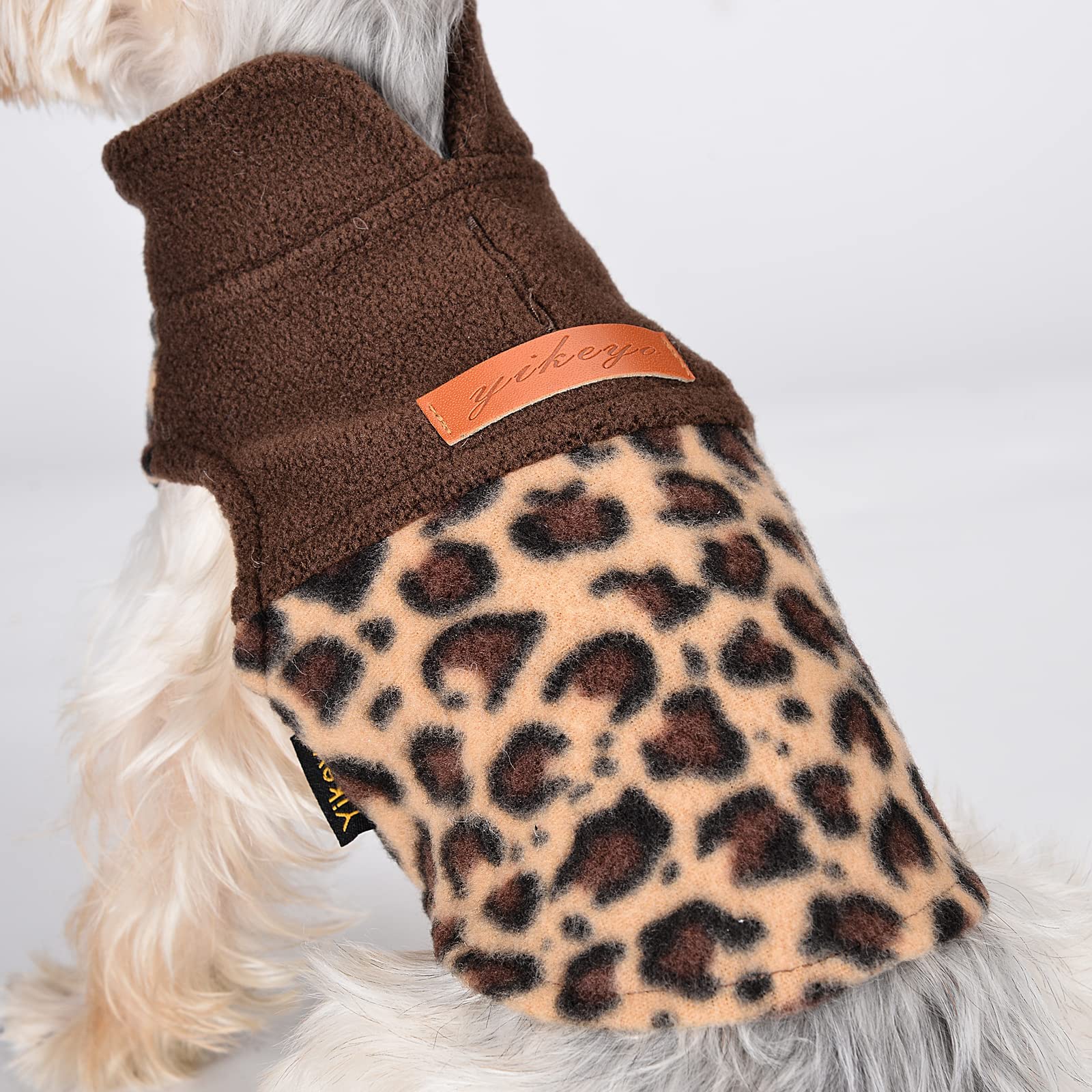 Kosiyi leopard print dog jacket suitable for party or daily wear.