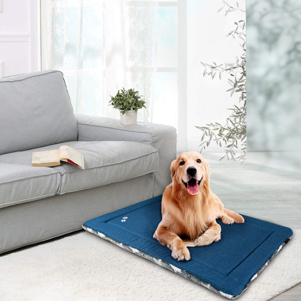 KROSER Fancy Crate Pad Bed Mat grey star-pattern closeup with stylish comfort.