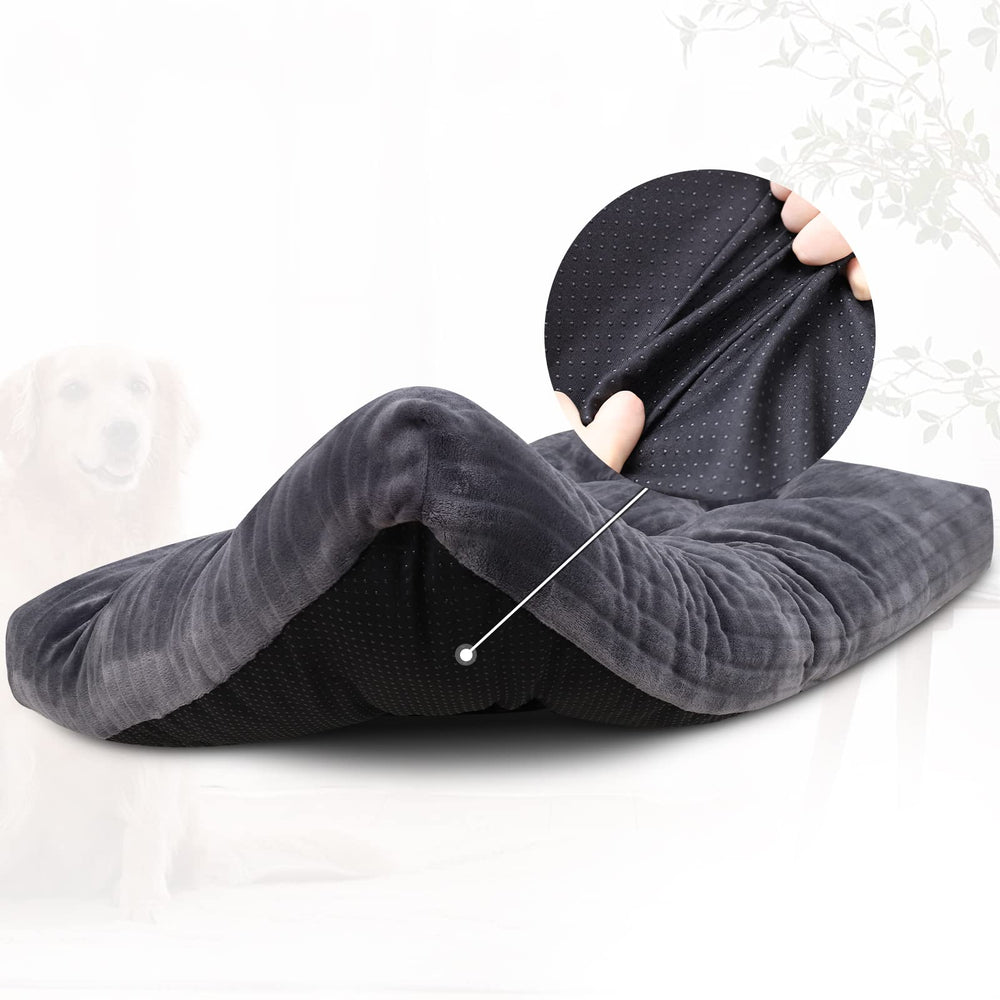 KSIIIA dog crate bed material closeup reveals skin-friendly flannel and low shedding