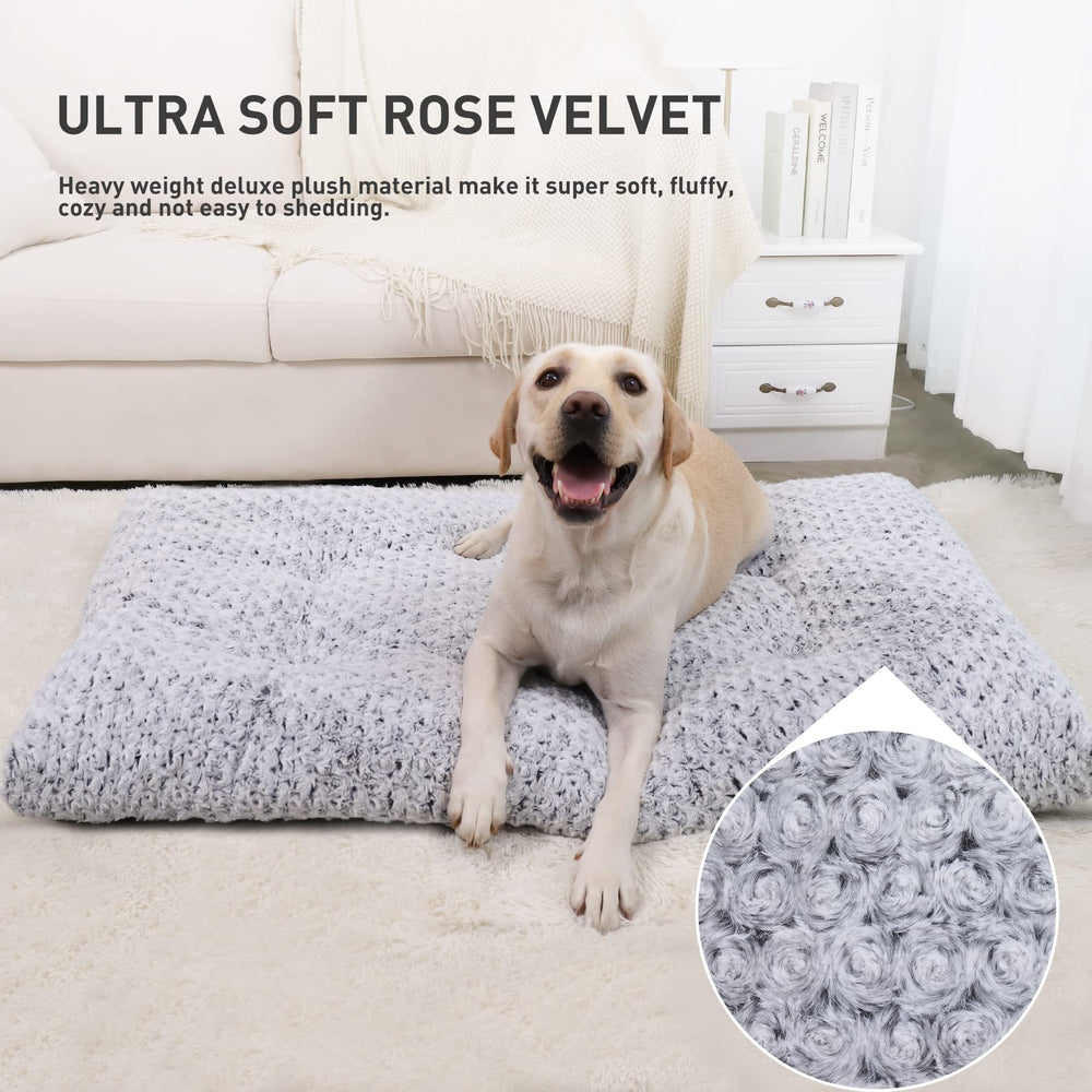 KSIIA Washable Dog Bed anti-slip bottom keeps bed secure during entry.