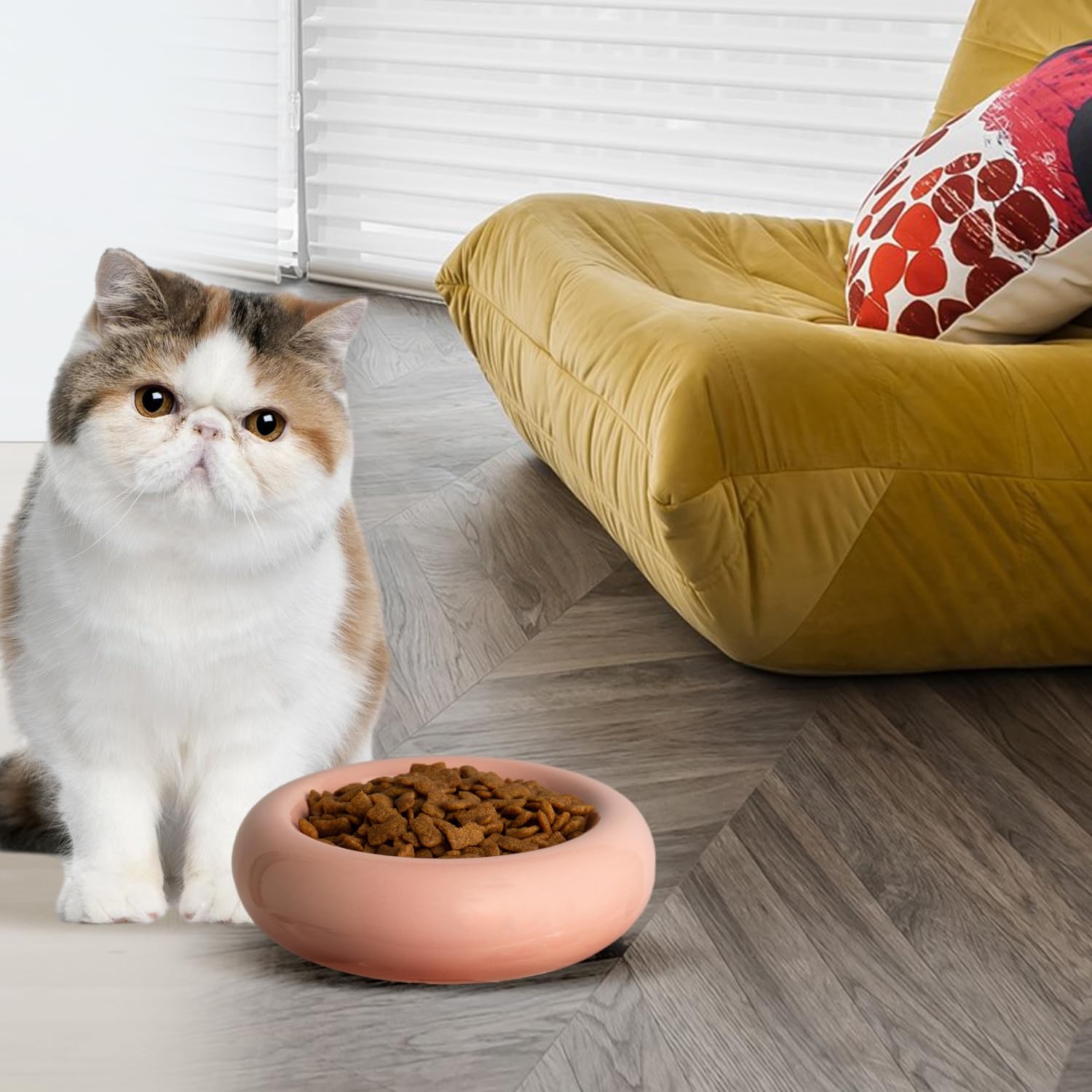KTLECL dishwasher-safe ceramic cat bowl for easy cleaning