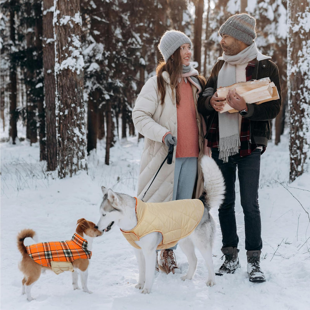 Kuoser plaid detail emphasizes vintage style for festive or everyday winter wear