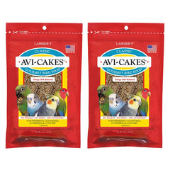 LAFEBER'S Classic Avi-Cakes packaging highlights two 8 oz packs for easy feeding.