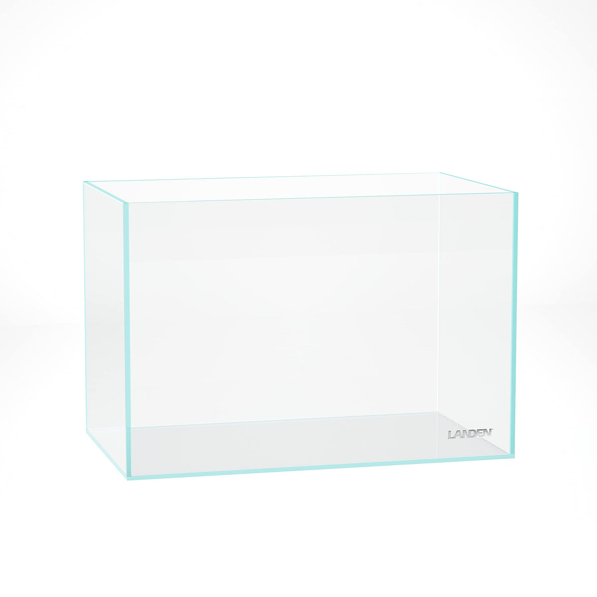 Landen 45P front view shows bezel-less rimless tank for immersive viewing.