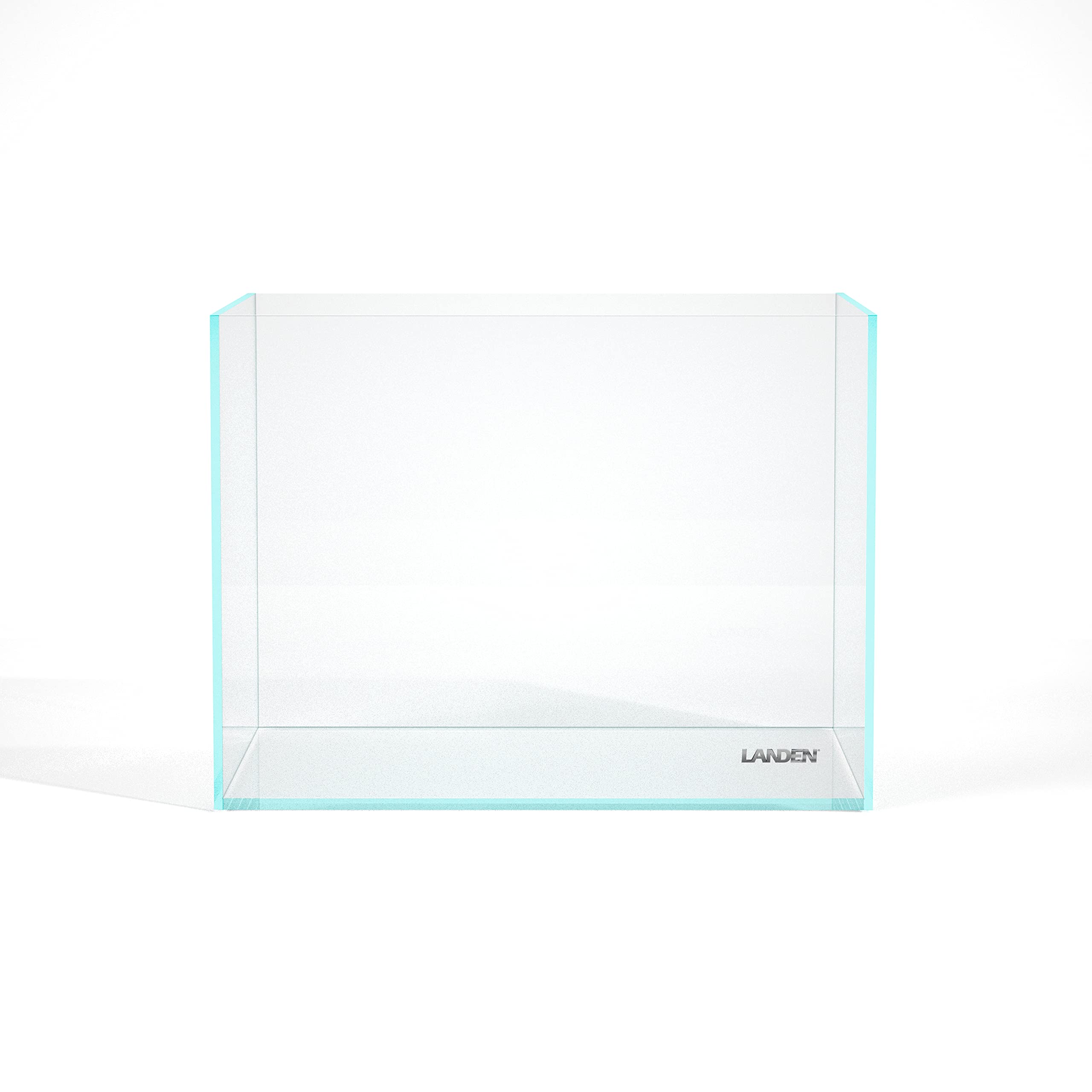 Landen 60H rimless tank front view offers crystal-clear, immersive viewing.