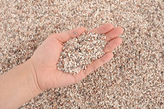 The LANDEN Betanu Aquascape Sand tank-view highlights a light-colored foundation for riverbed-inspired layouts.