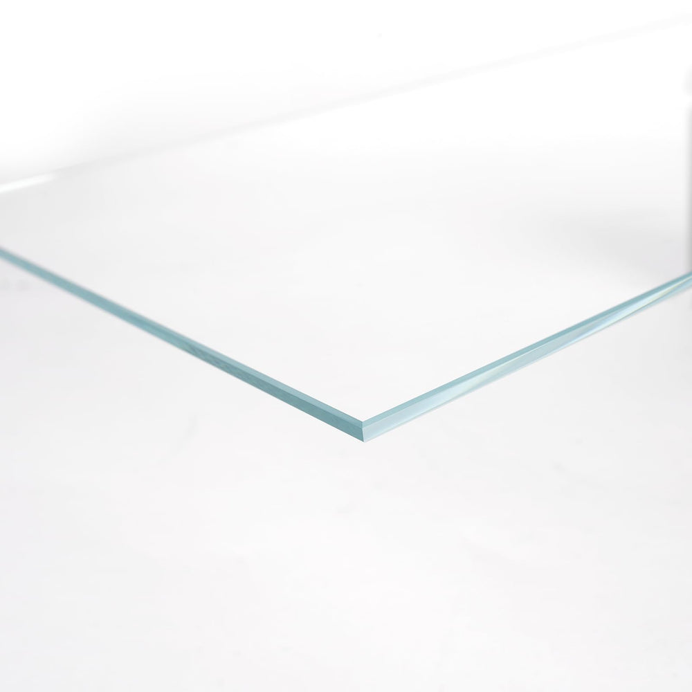 LANDEN clear lid maximizing light penetration for plants