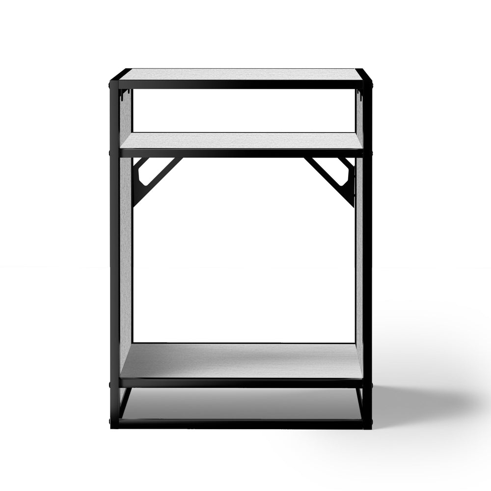 LANDEN CLX60 middle tier keeps food and tools organized.