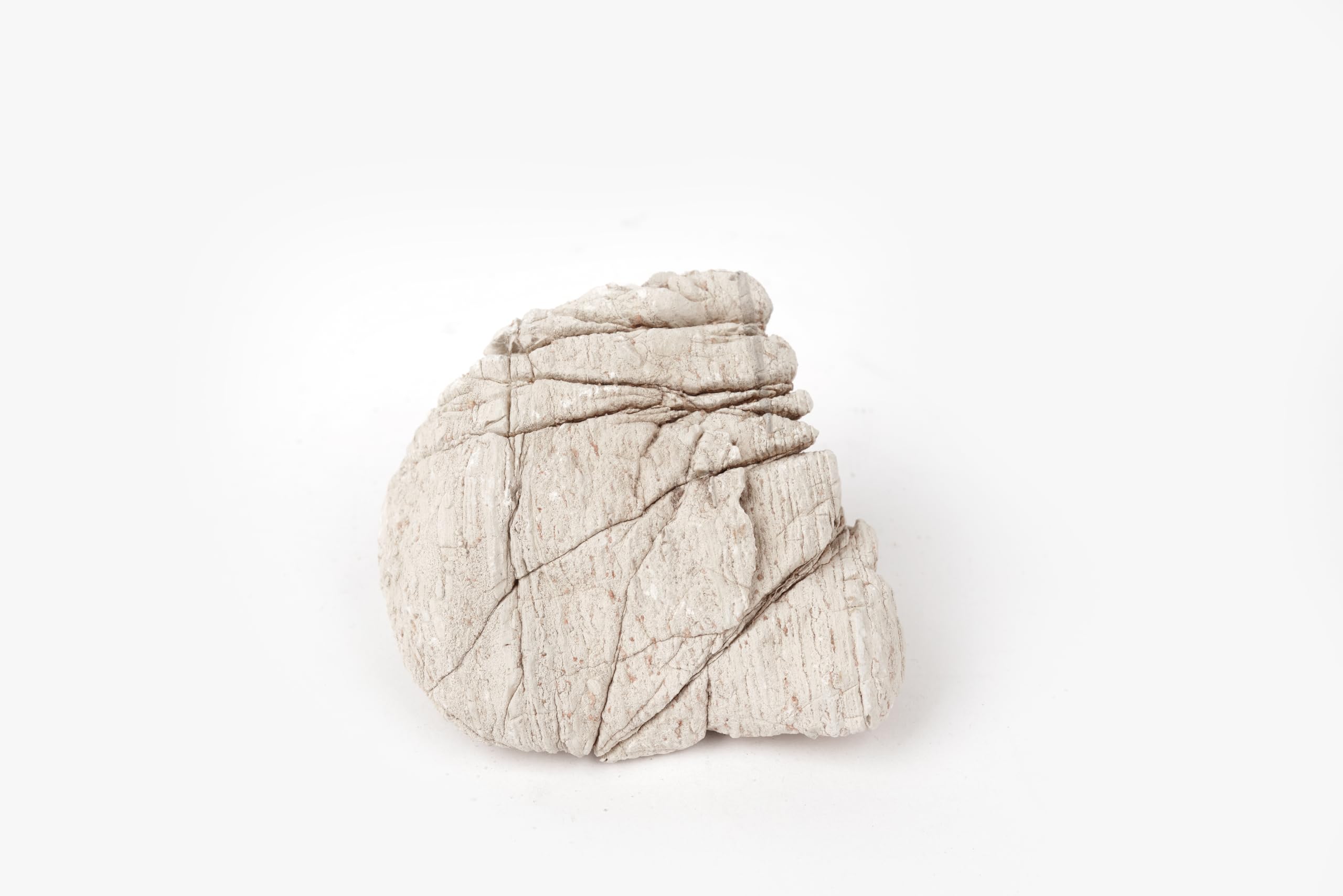 LANDEN Elephant Skin Stone canyon-style arrangement creates depth with visible layers