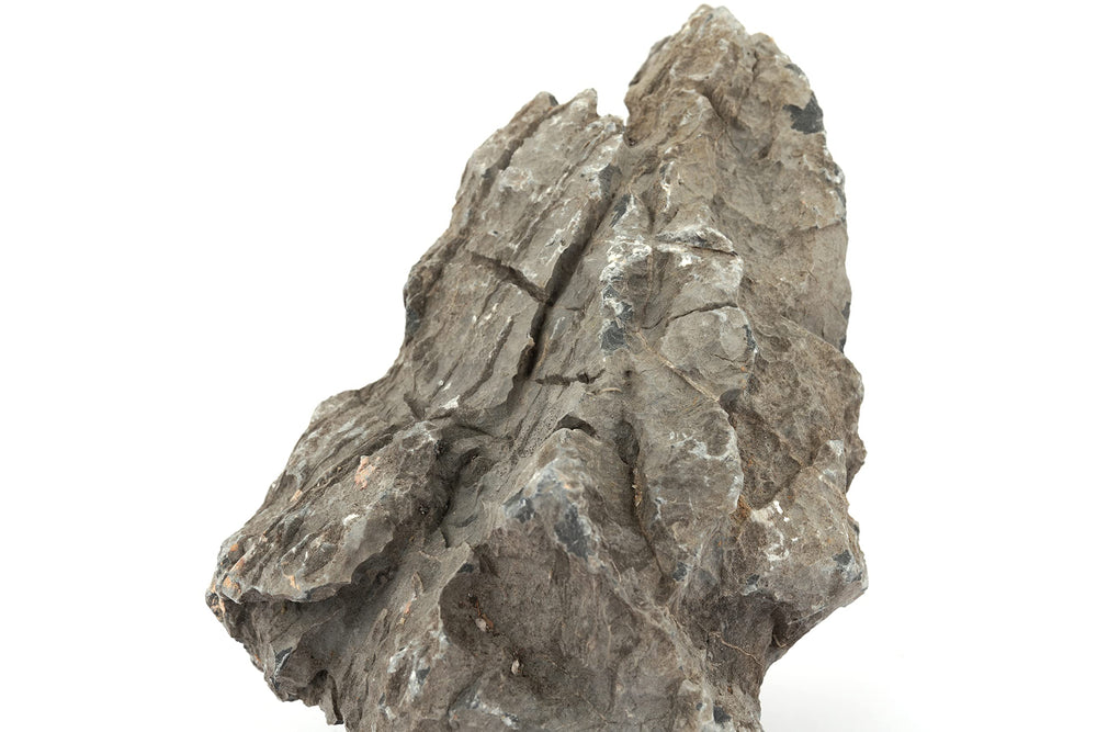 LANDEN Seiryu Stones heavy mass provides stability for tall decor.
