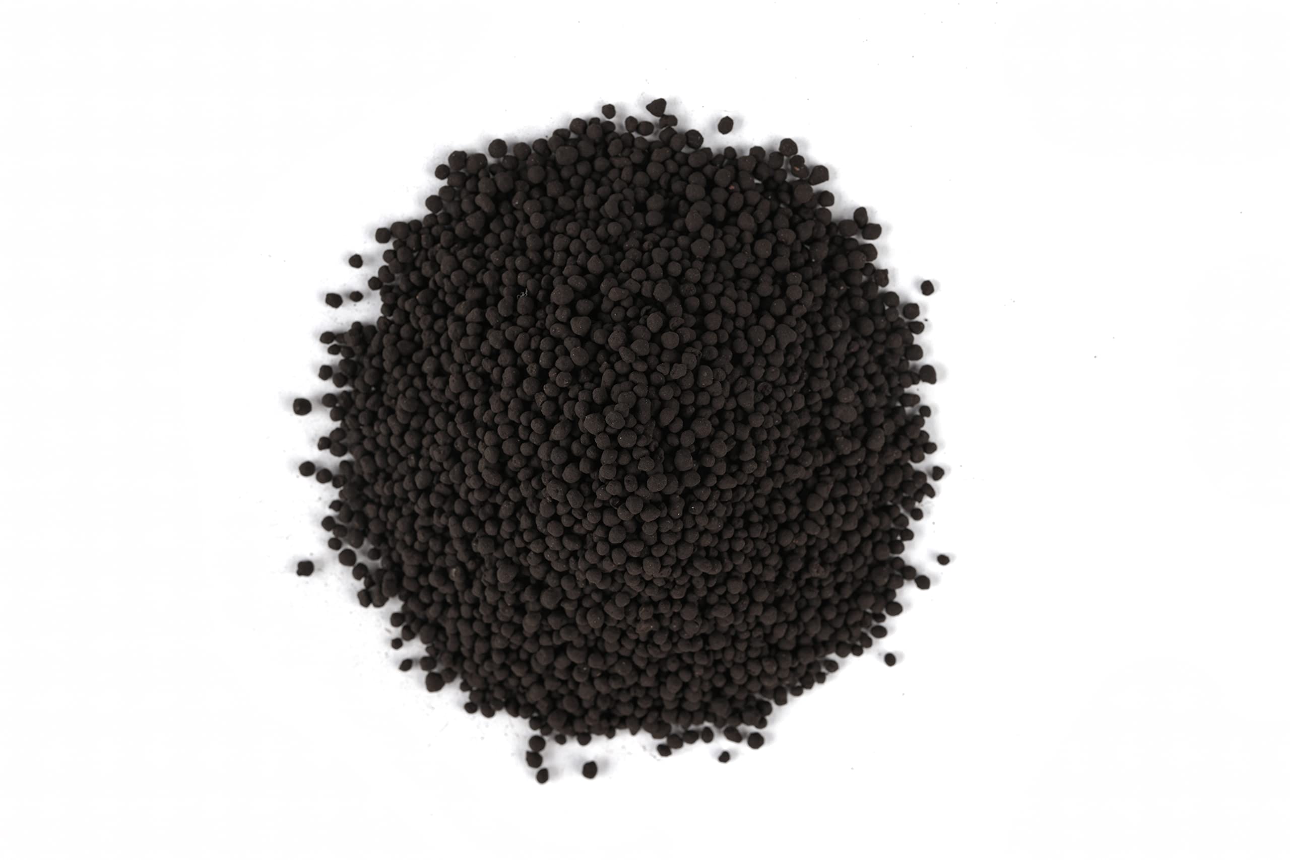 LANDEN THRIVA rainforest black substrate bed detail shows nutrient-rich base for shrimp habitats.