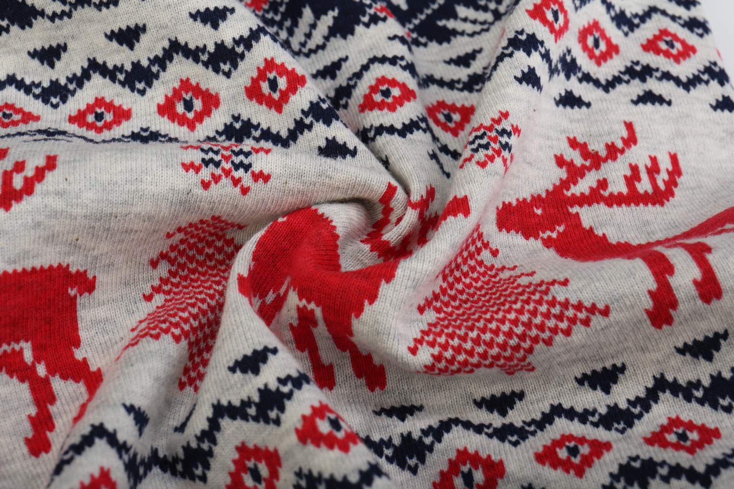 Lanyarco Xmas grey red dog pajamas close-up of soft cotton texture
