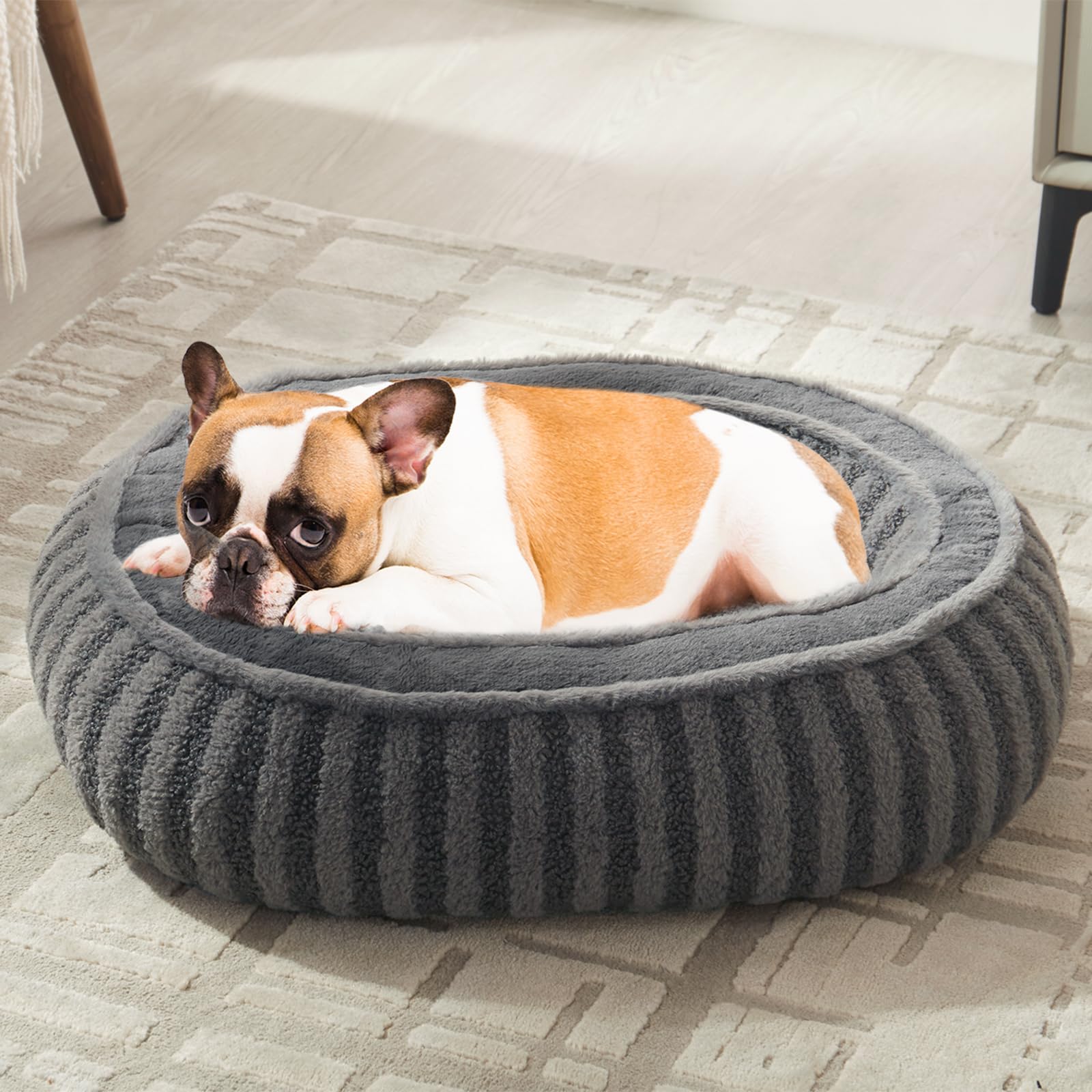 Laojin Balhen dog bed medium grey top view highlights plush comfort for lounging