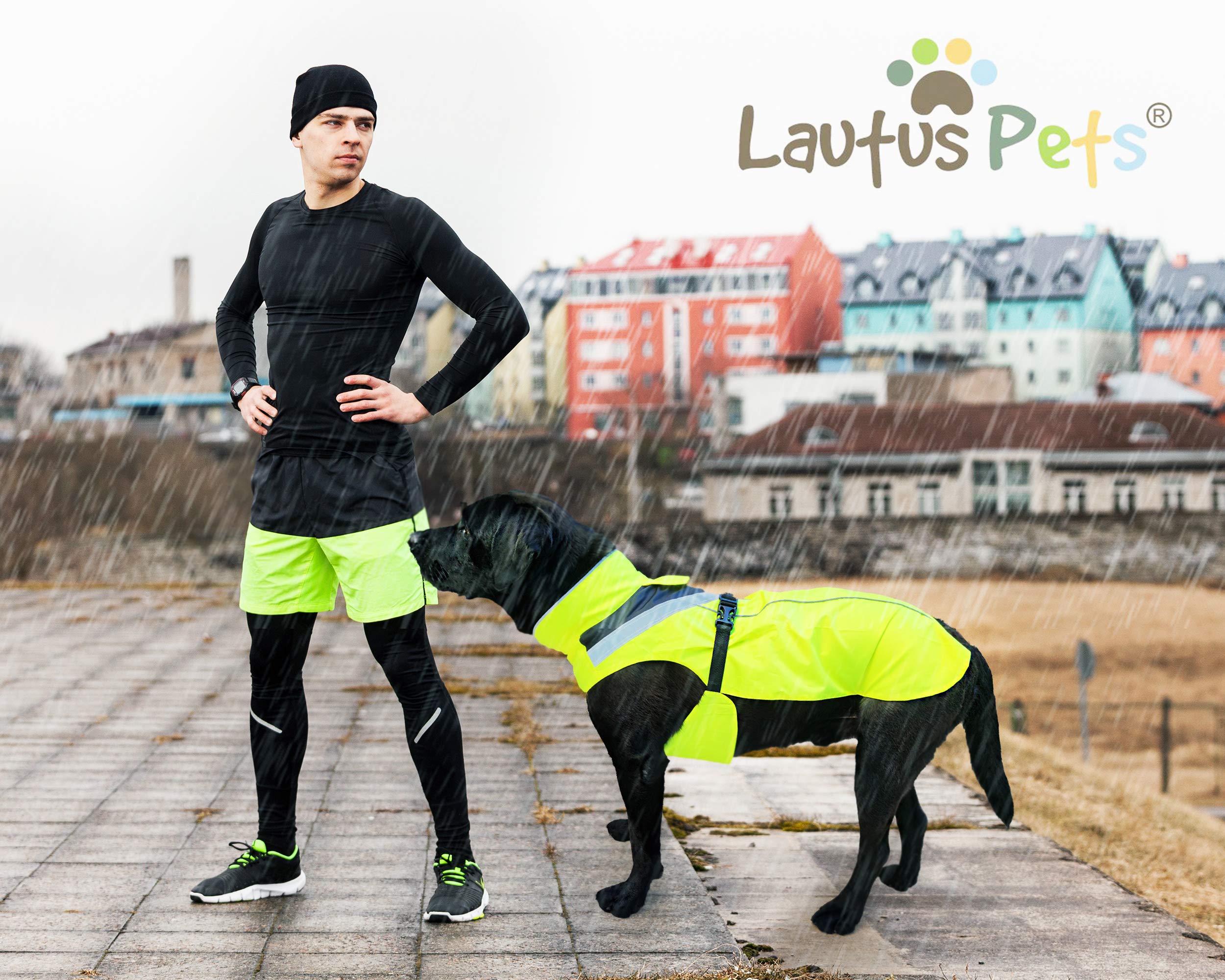 Lautus Pets lightweight shell provides weather protection without bulk