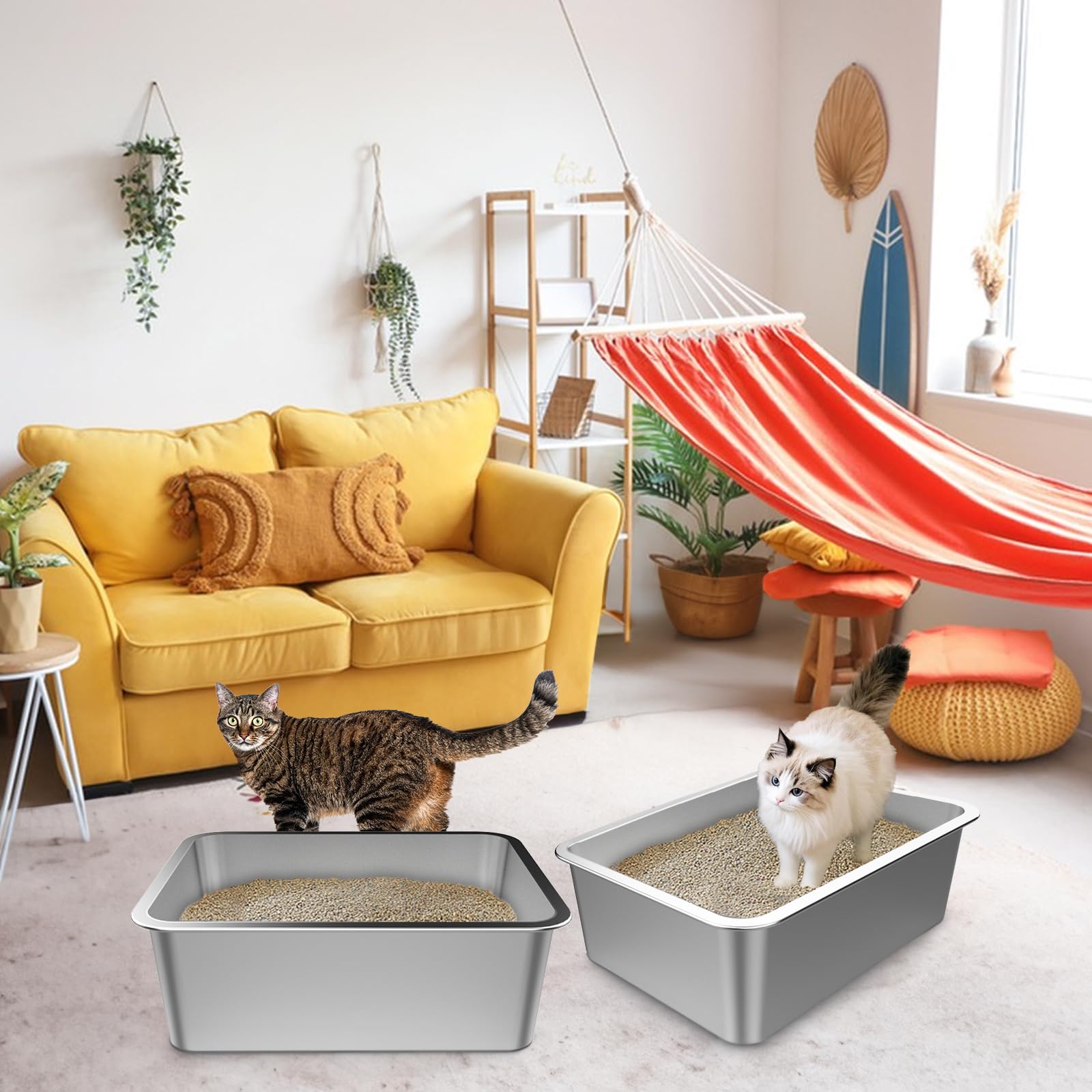 Lawei litter box floor-scratch protection helps guard flooring during use.