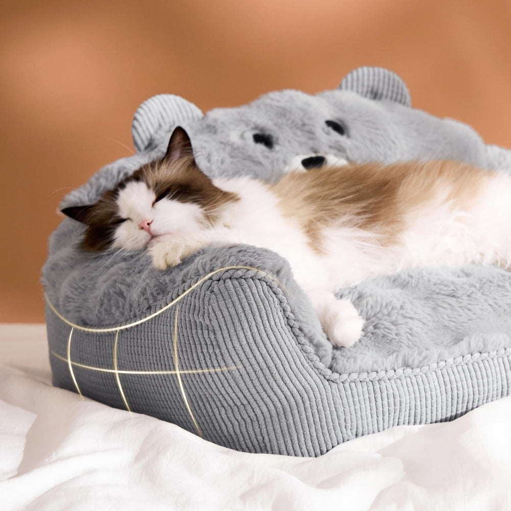 LE SURE cat couch soft faux fur texture for skin-friendly comfort.