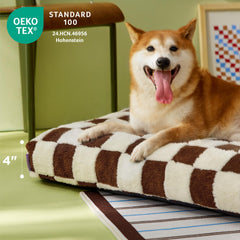 LE SURE dog bed shredded foam close-up shows supportive comfort.