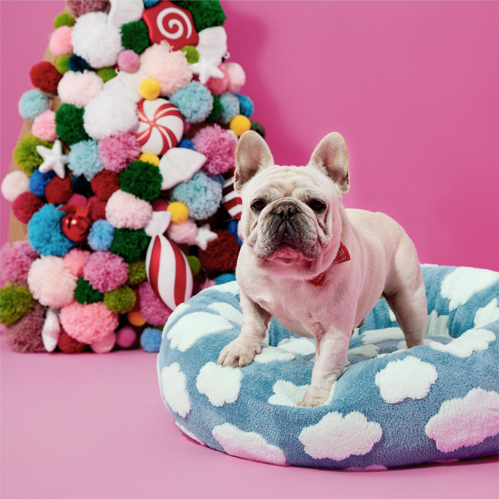LE SURE Donut Dog Bed donut-shape design supports cozy curling