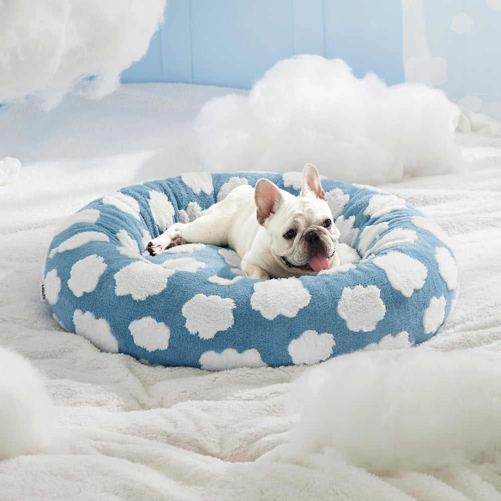 LE SURE Donut Dog Bed in use shows pets enjoying a calm nap