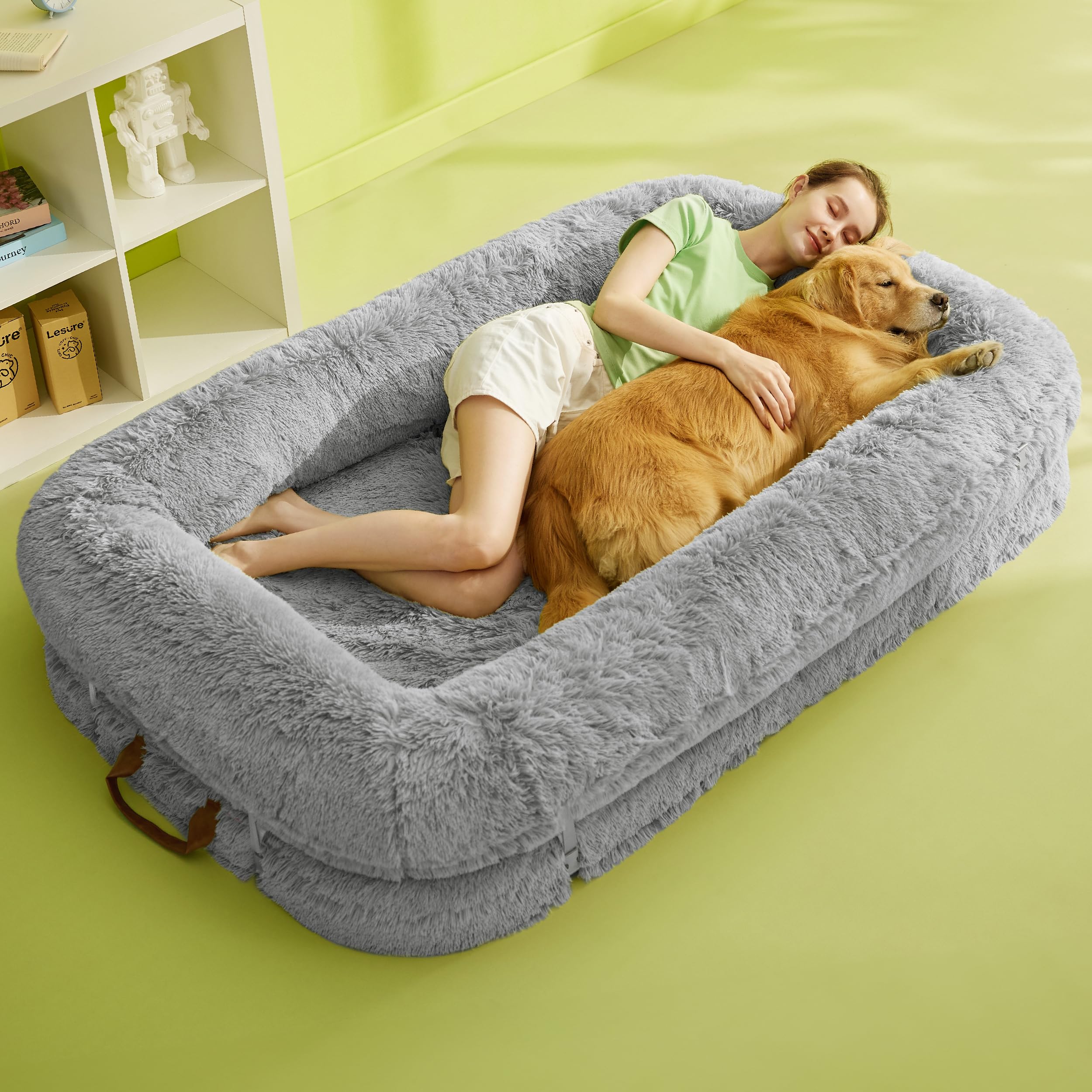 LE SURE foldable human dog bed plush fabric close-up feels soft