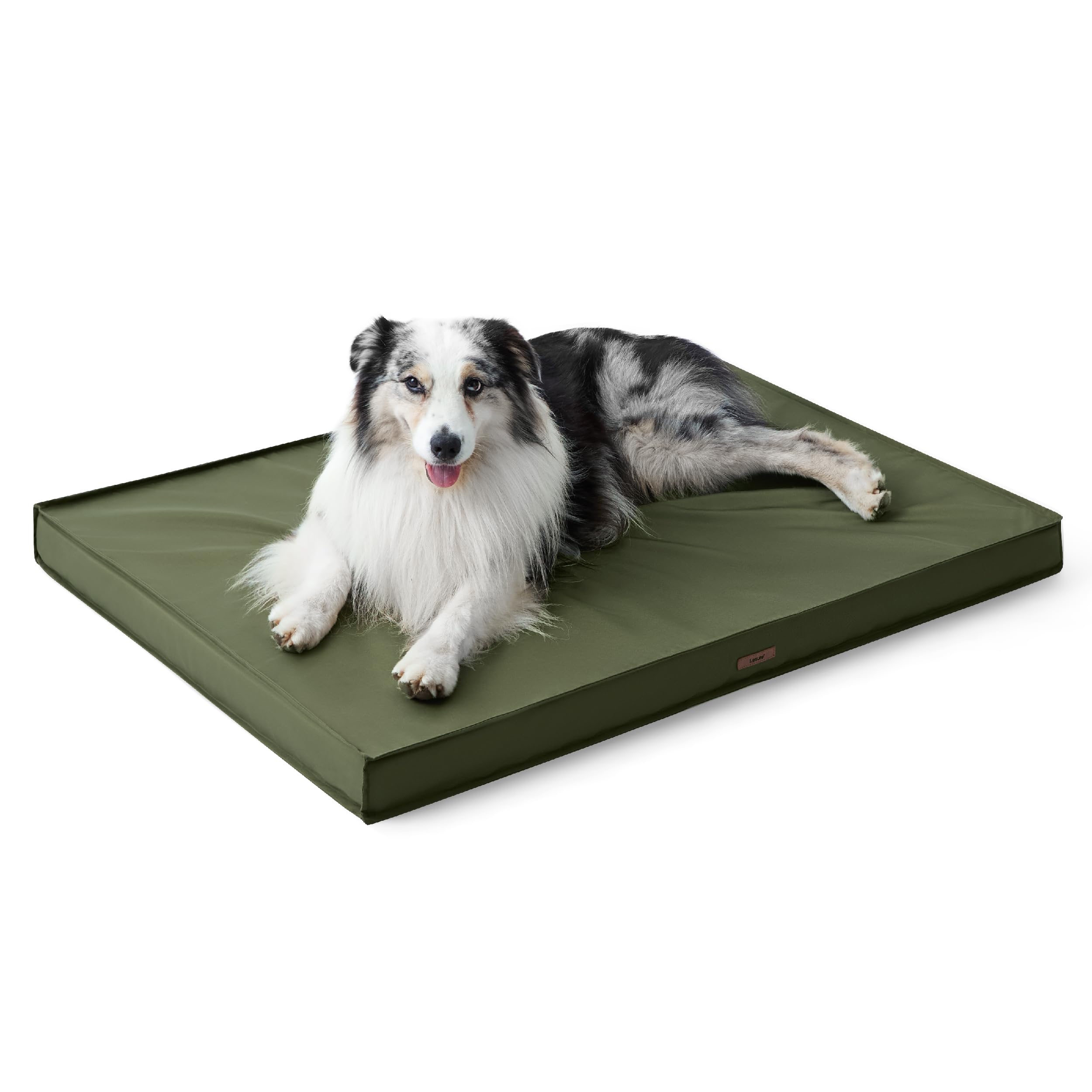 LE SURE green outdoor-ready dog bed displayed on patio