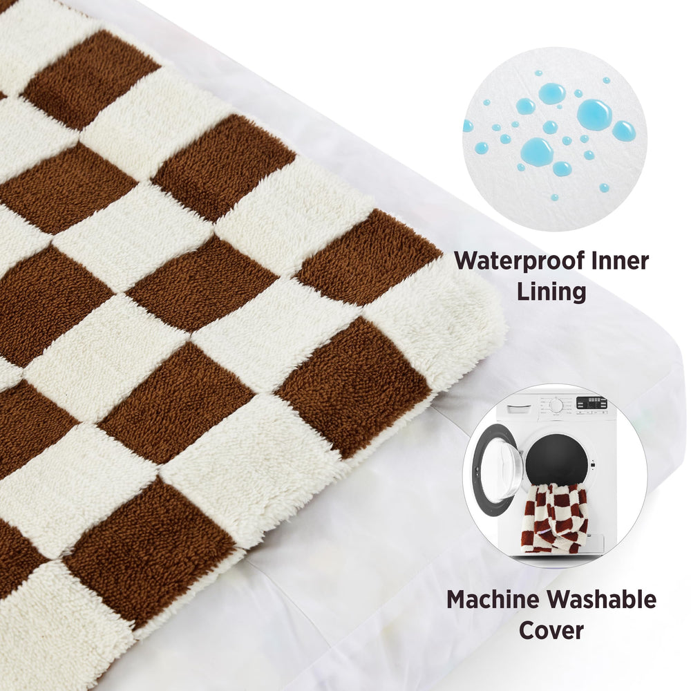 LE SURE large dog bed anti-slip bottom keeps the bed stable on floors.