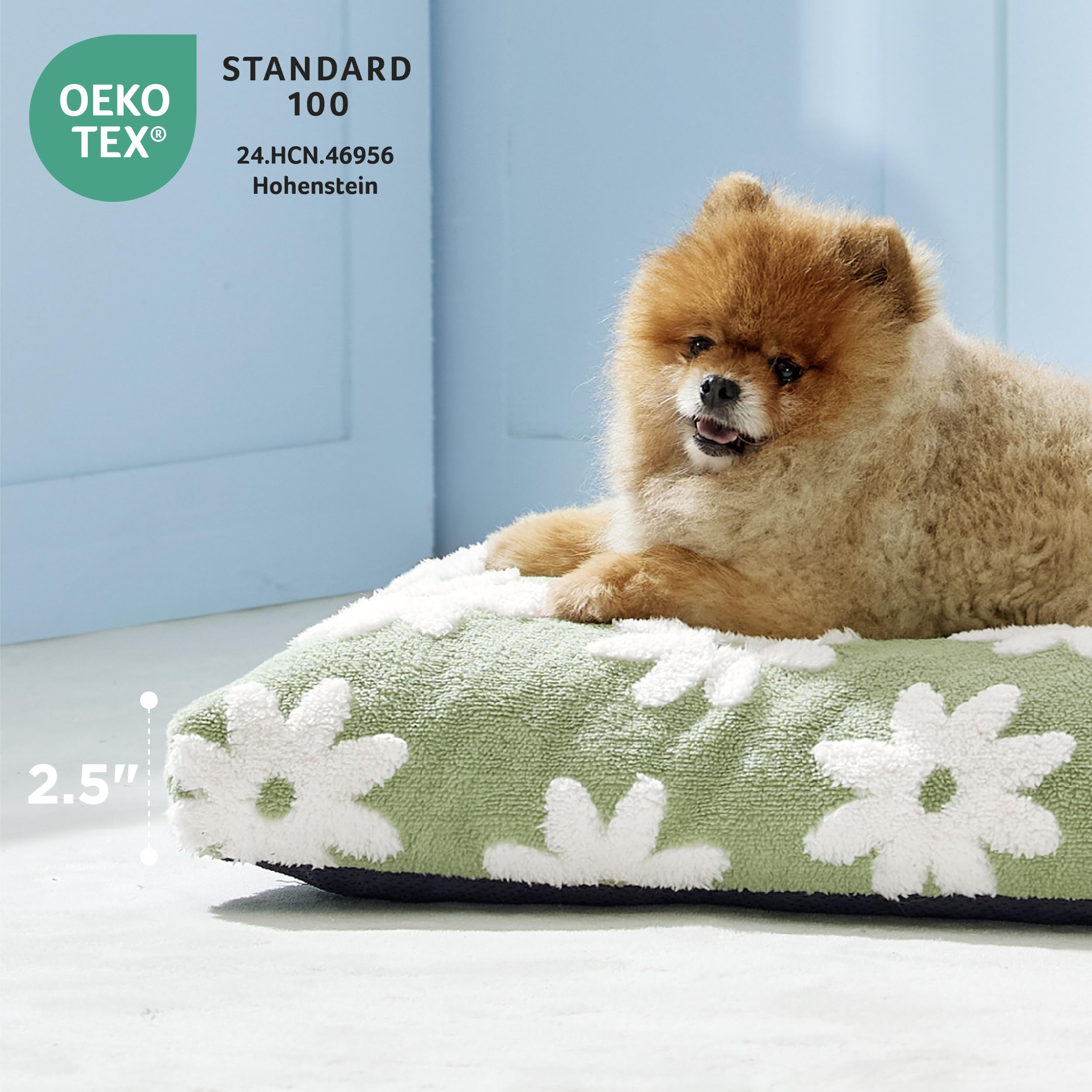 LE SURE small dog bed removable cover easy to wash and refresh.
