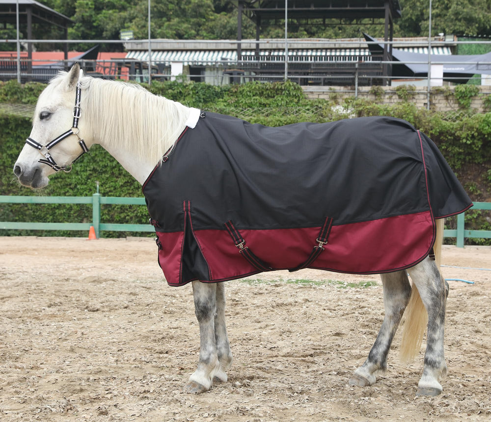 LEAFOREST turnout blanket machine washable for easy maintenance after muddy days.