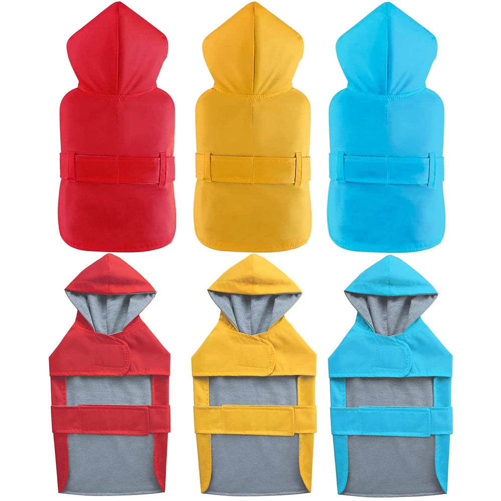 LeerKing raincoat folds compactly for travel and storage