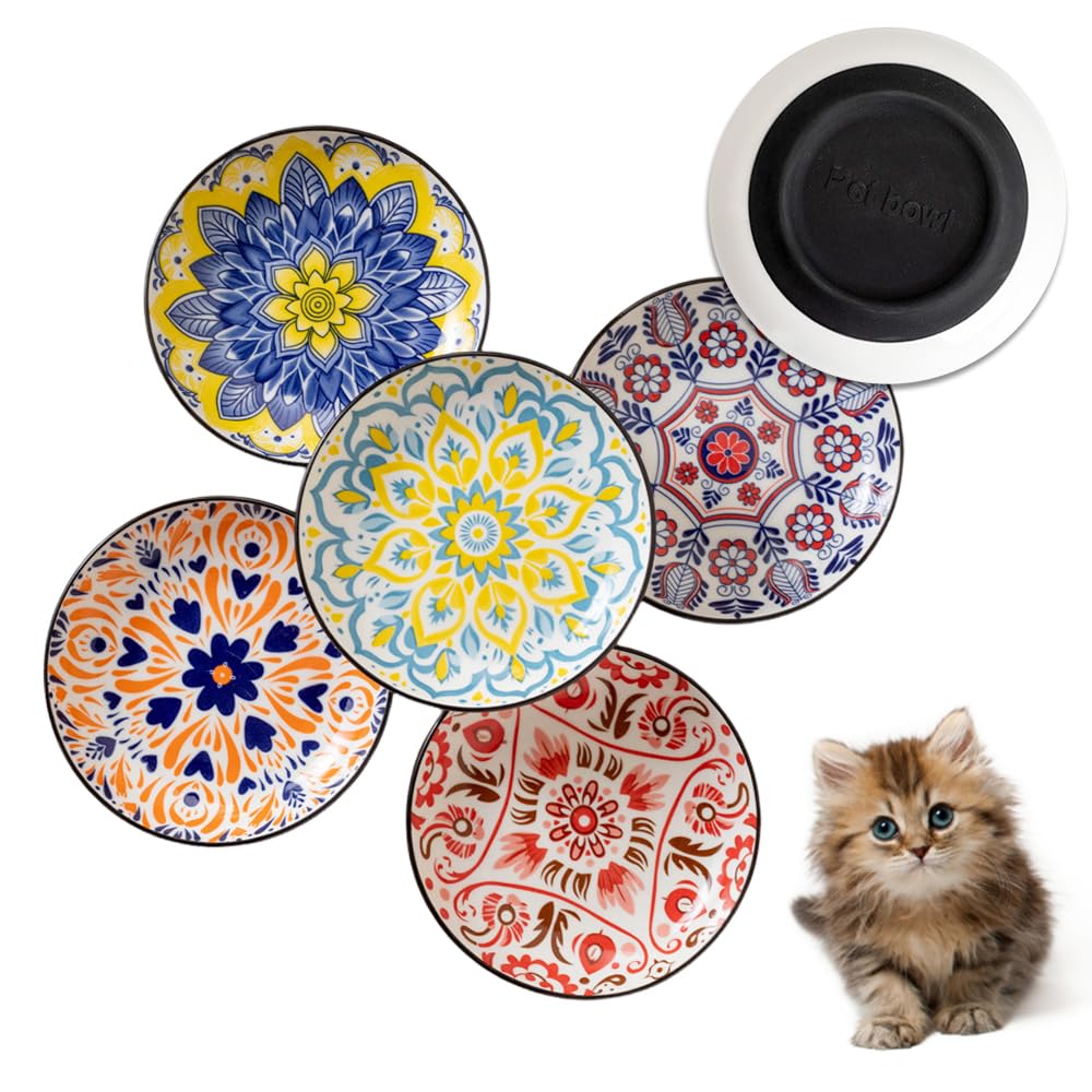 Leewheel non-slip cat bowls with anti-slip base keep meals steady and spill-free.