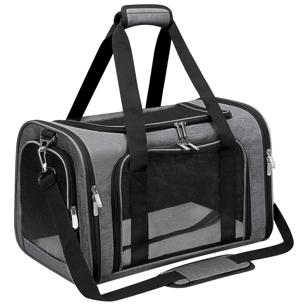 LEHNI soft-sided pet carrier front view offers quick access for interactions.