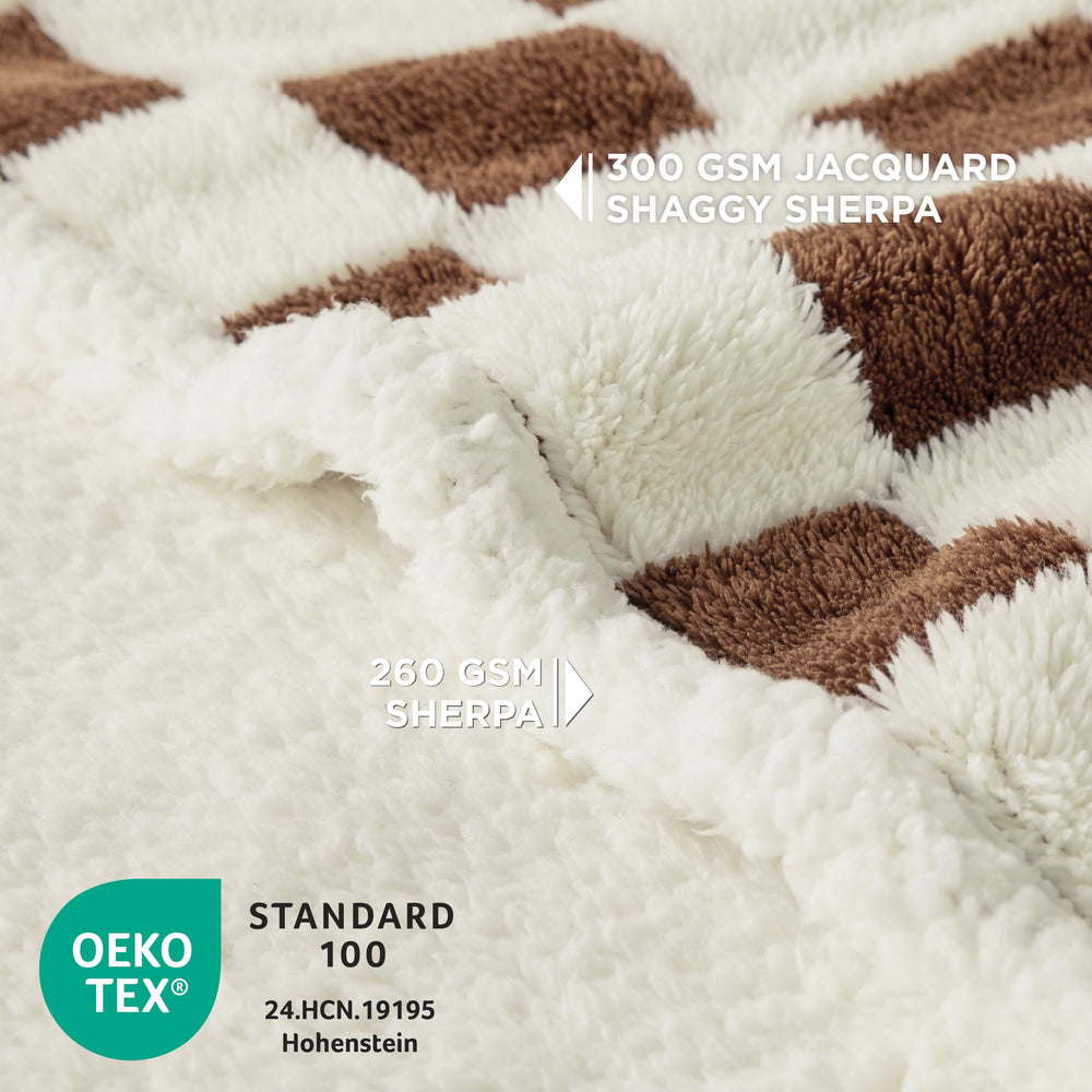 LE SURE 3D-textured-check-pattern couch cover adds stylish protection.